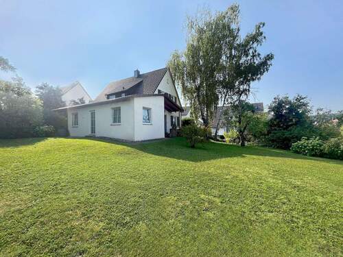 Riesiger Garten mit schönem Baumbestand - Freistehendes Einfamilienhaus - Ein wahres Paradies für Gartenliebhaber!