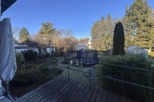 Hochterrasse & Garten - 