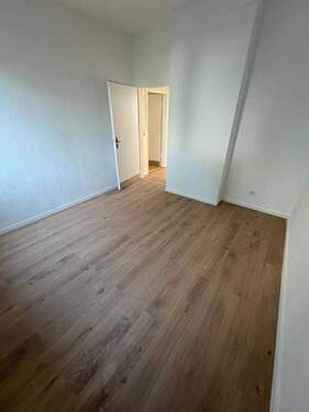 Raum 1 - Bild 2 - Büro mit 50,00 m&sup2; in Duisburg zur Miete