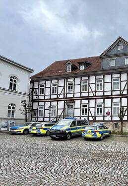 Frontansicht - Mehrfamilienhaus mit Potenzial in zentraler Lage von Bad Gandersheim