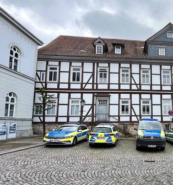Frontansicht - 1 Zimmer Mehrfamilienhaus, Wohnhaus zum Kaufen in Bad Gandersheim