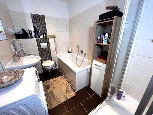 Bad - 2 Zimmer Etagenwohnung in Leipzig