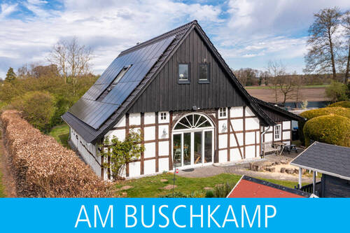 Titel mit Balken - Einzigartiges Fachwerkensemble!