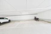 Tiefgaragenstellplatz - 