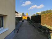 Einfahrt - 8 Zimmer Mehrfamilienhaus, Wohnhaus in Erfurt