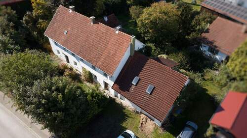 Haus außen - 9 Zimmer Mehrfamilienhaus, Wohnhaus zum Kaufen in Egling an der Paar