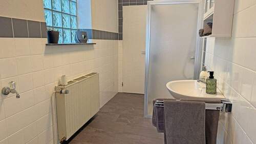 Bad Erdgeschoss - 