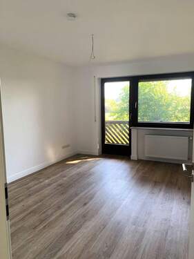 Schlafzimmer mit Balkonzugang - 