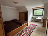 DG Mansarde mit Einbauschrank - 