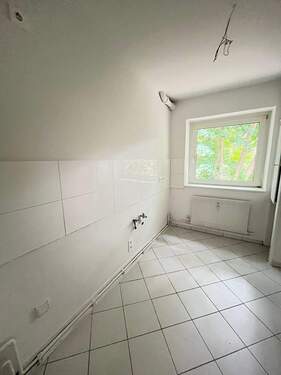 Küche - Renovierte 3-Zimmer-Wohnung - 539,00 EUR Kaltmiete, ca.  67,00 m² Wohnfläche