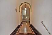 Treppenhaus - 3 Zimmer Etagenwohnung zum Kaufen in Essen