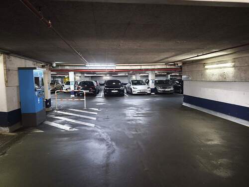 öffentl. Tiefgarage - 