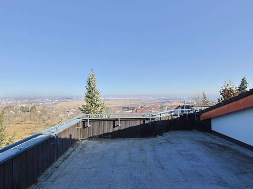 Große, Split-Level Dachterrasse mit traumhafter Aussicht - 
