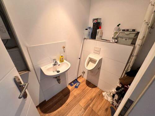 WE 3 - WC - 
