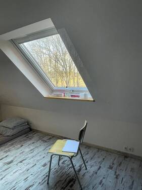 Schlafzimmer / Hobbyraum - 