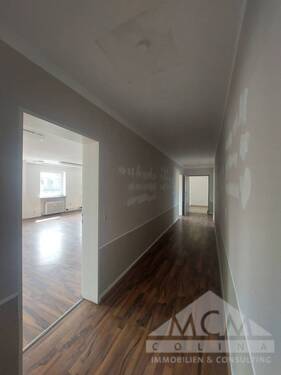 Flur - 5 Zimmer Büro zur Miete in Frankfurt am Main