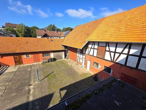 Hof - 7 Zimmer Mehrfamilienhaus, Wohnhaus zum Kaufen in Schlitz