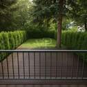 Balkon mit Austritt auf die Terrasse und in den privaten Gartenbereich - 