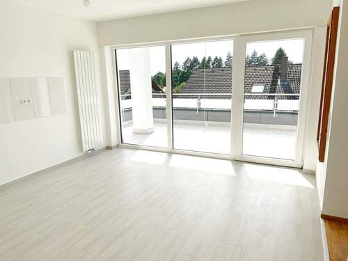 Küche mit Zugang Balkon - 