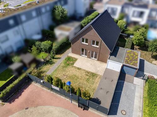 Drohnenansicht - 5 Zimmer Einfamilienhaus zum Kaufen in Meerbusch