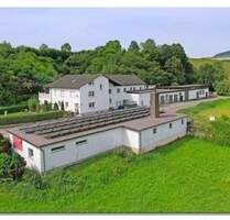 Interessante Wohn-und Gewerbeimmobilie mit viel Fläche, innen wie außen - Trendelburg