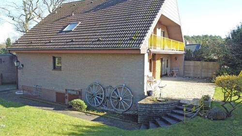 Drohnenaufnahme Seitenansicht - 