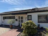 AußenTitel.jpg - Viel Platz für die Familie - 329.500,00&nbsp;EUR Kaufpreis, ca.&nbsp; 189,10&nbsp;m&sup2;&nbsp;Wohnfl&auml;che