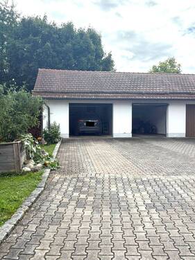 Garage - 