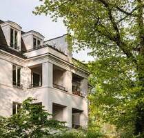 Bezugsfrei, mit Balkon: 2-Zimmerwohnung in Berlin-Alt-Treptow