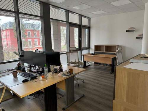Vorderhaus Büroeinheit - 