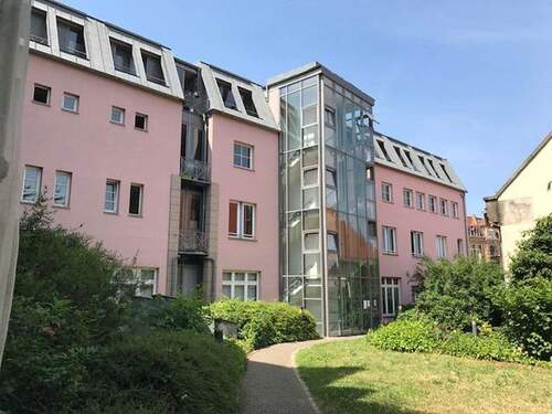 Vorderhaus Hofansicht - Büro in Dresden