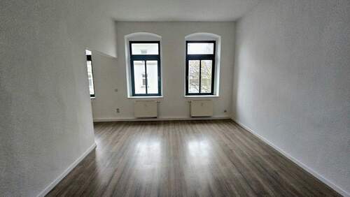 Wohn-Essbereich.jpg - Moderne 4-Raumwohnung mit Balkon und zwei Bädern – ideal für Familien oder Paare