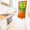 Küche mit Tür zur Terrasse - Mehrfamilienhaus, Wohnhaus mit 160,00 m&sup2; in Bremen zum Kaufen