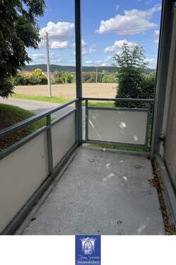 Balkon - Wohnen in traumhaft ruhiger Lage! Top sanierte Wohnung mit großem Balkon!