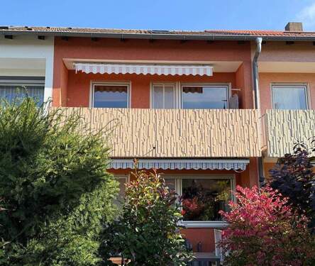 Ansicht - Reihenhaus mit Doppelgarage in Giebelstadt