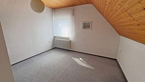 Schlafzimmer Dachgeschoss - 