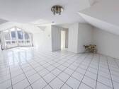 Wohnbereich - 4 Zimmer Etagenwohnung zum Kaufen in Gladbeck