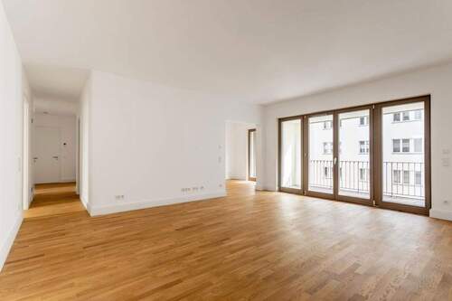 Bild 2 - 4 Zimmer Etagenwohnung zum Kaufen in Berlin