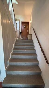 Treppe Hauseingang - 