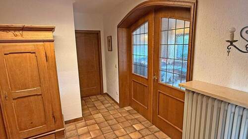 Eingangsbereich - 5 Zimmer Einfamilienhaus in Duisburg / Baerl