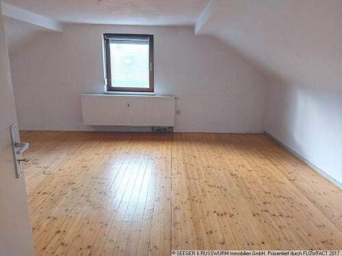 Schlafen - 2 Zimmer Etagenwohnung in Karlsruhe