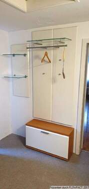 Diele_Garderobe - Etagenwohnung mit 45,00 m² in Karlsruhe zur Miete