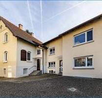 Zwei Häuser mit großz. Grundstück im Herzen von Singen- Ideal auch als Mehrgenerationenhaus!