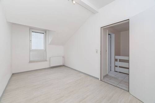 Schlafzimmer 4 / Büro - 