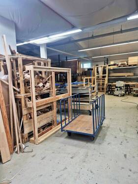 Tischlerei_Produktion_5.jpg - 