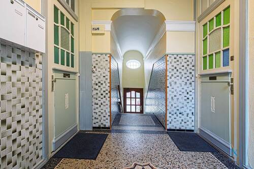 Treppenhaus - 2 Zimmer Etagenwohnung in Flensburg / Jürgensby