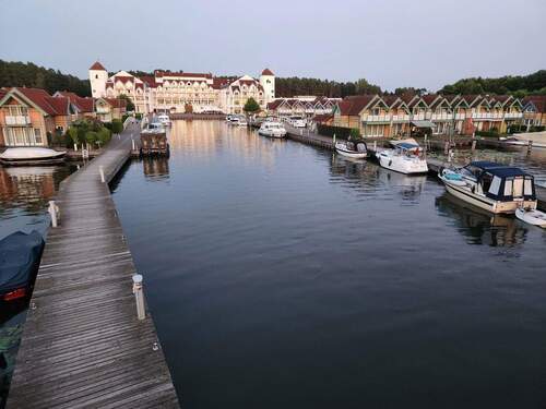 Hotel m. Gästehafen - 