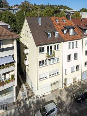 Außenaufnahme - Mehrfamilienhaus, Wohnhaus mit 235,00 m² in Stuttgart zum Kaufen