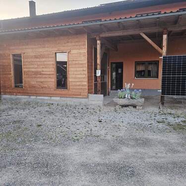 Bild 1 - Wohnung,Büro,Lager. - 79.000,00 EUR Kaufpreis, ca.  134,00 m² Wohnfläche