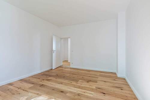 Baugleiche Wohnung im Gebäude (7) - 